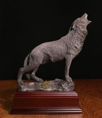 Royal Logistic Corps, 27 Regiment Howling Wolf, Bronze statuette. This is the standard leaving gift from the Regiment