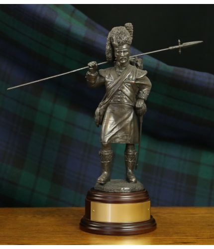 The Black Watch Boer War Memorial, Edinburgh makes a lovery display piece for anyone who likes Scottish Regiments.