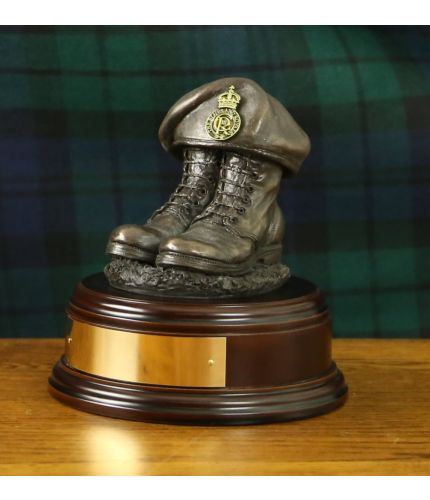 Blues and Royals Household Cavalry Regiment Boots and Beret, handmade and cast in cold resin bronze. We offer a range of wooden base and engraving options