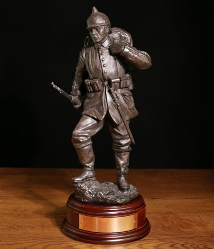 As part of our collection of World War 1 Sculptures we are adding a German Infantryman and this is a Bronze cold cast resin sculpture standing 12" (30cm) tall. We depict a standard infantry private from the Western or Eastern Front