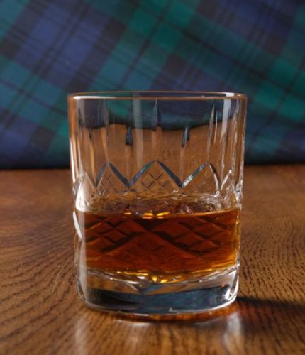 A Panel Cut Crystal Whisky Tumbler. Design, Setup, pre-approval and Engraving is Included on this piece of Crystal. As this is a J product we only offer transit packing. 