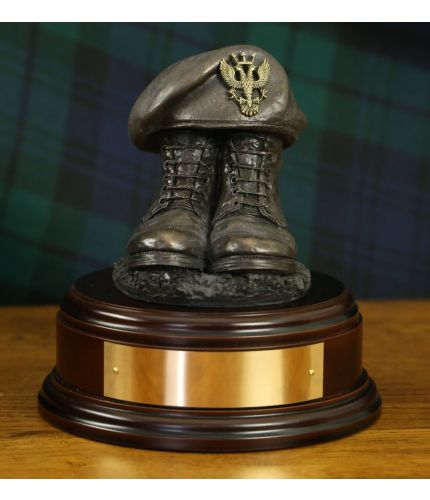Mercian Infantry Regiment Boots and Beret cast in cold resin bronze and we offer this Boots and Beret on a choice of presentation bases, the BD2, BD3 and BD4 have room to add an engraved plate.