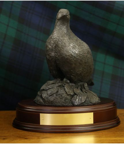 Single Partridge sculpture in cold cast bronze, painted or silver. Our Partridge Sculptures make lovely ornaments for anyone who loves to shoot or is associated with the shooting industry. We offer a choice of wooden bases and an engraving.