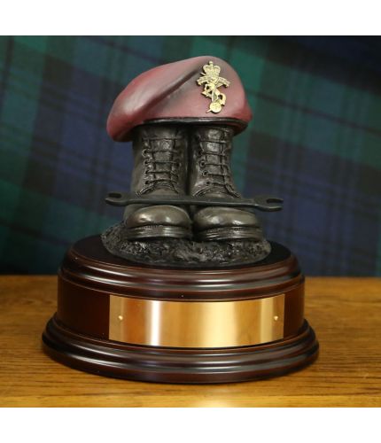 Here we've made a REME, Red Beret, Boots and Beret. We offer a choice of wooden bases, with or without engraving.