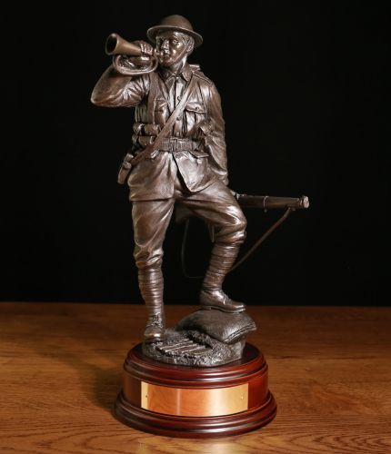 'Duty Calls'. A Regimental Bugler calls forward the Battalion Reserves. This is a lovely World War One statue and is a fitting tribute to all our forebears that served during World War 1. We offer a choice of finishes and bases